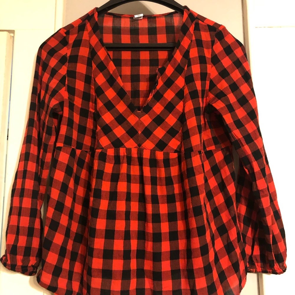 Buffalo check split v-neck 3/4 sleeve peplum top